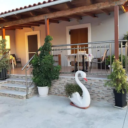 Fior Di Villa Lixouri